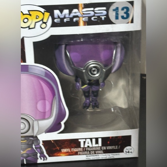 Mass effect pop funko Tali vinyl figure vaulted new in box - Picture 7 of 8